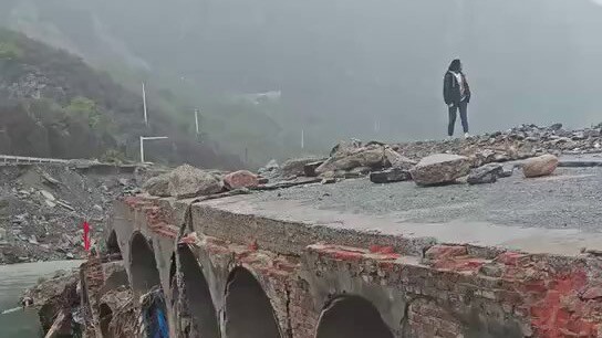 野三坡的沉沦：涿州水灾一年后的废墟与政府的冷漠