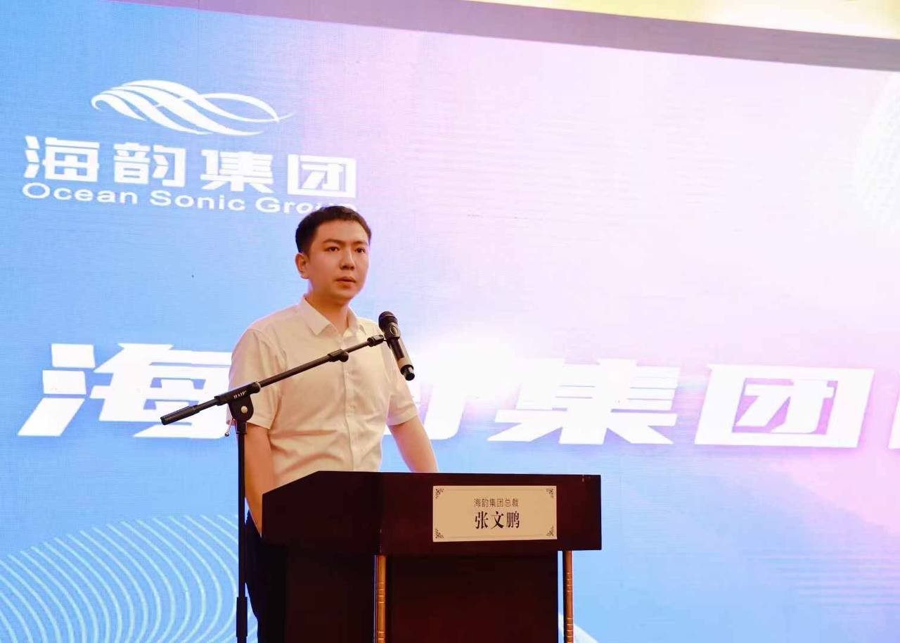 实名举报揭三亚看守所滥权黑幕：实习律师张文鹏遭辱骂、非法戴脚镣致伤