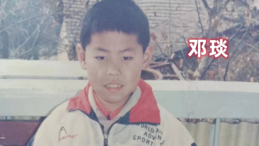 湖北武汉12岁男孩邓玉炎1997年暑假离家玩耍后失踪，家人苦寻27年未果，盼知情者提供线索